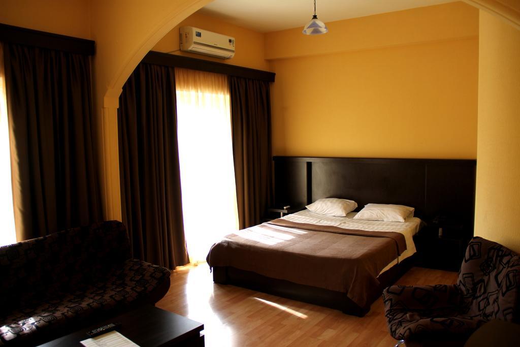 Avenue Hotel Tbilisi Bilik gambar