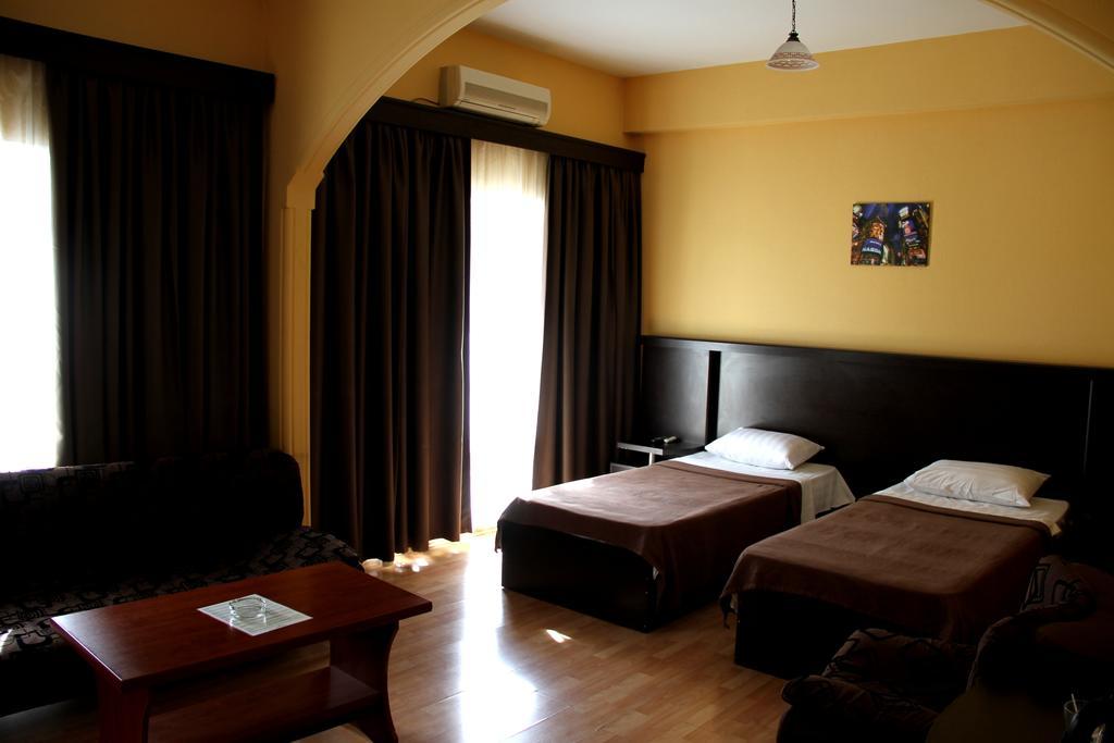 Avenue Hotel Tbilisi Bilik gambar