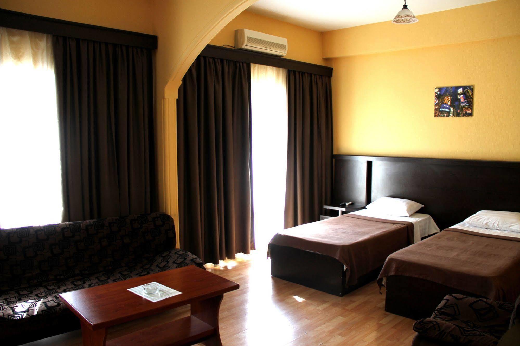 Avenue Hotel Tbilisi Luaran gambar
