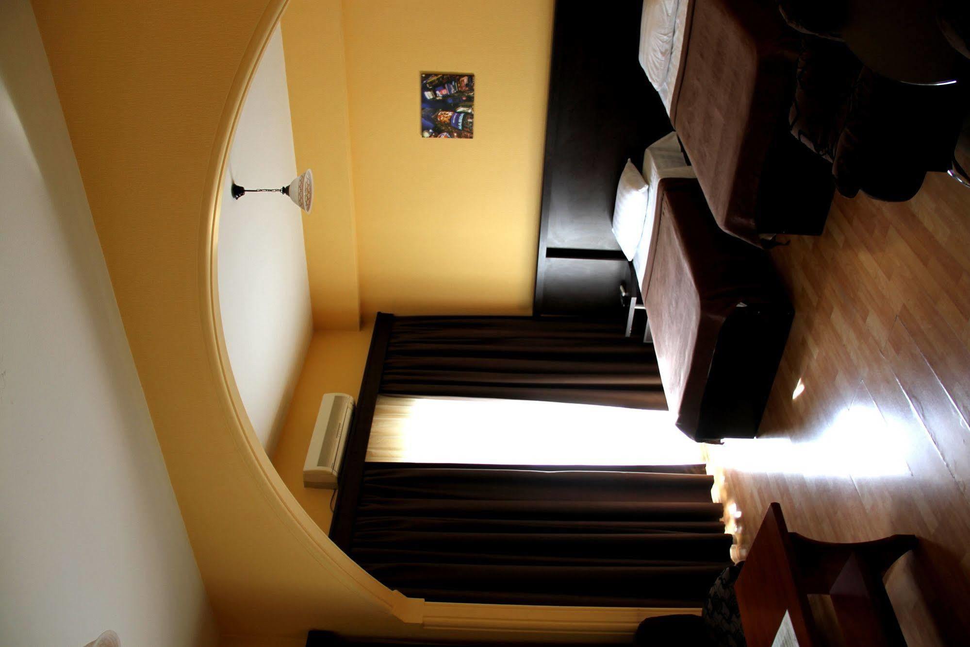 Avenue Hotel Tbilisi Luaran gambar